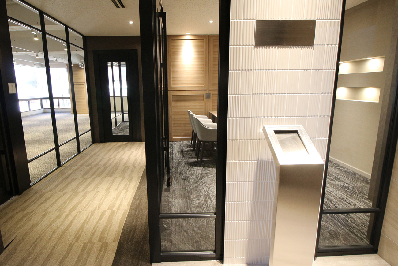 +SHIFT GINZA EAST