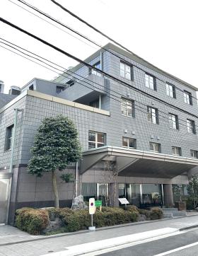 高會堂ビルの外観写真