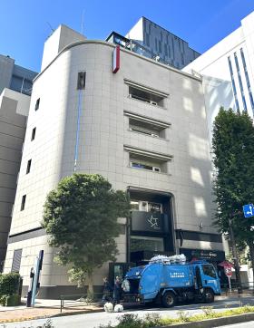 THE BATON ...の外観写真