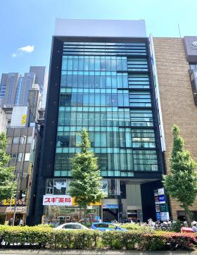 ラウンドクロス新宿の外観写真
