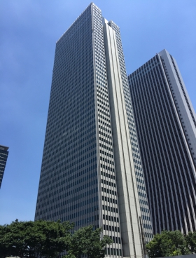 新宿野村ビルの外観写真
