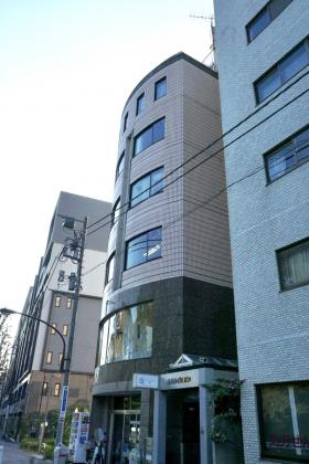 南青山426ビルの外観写真