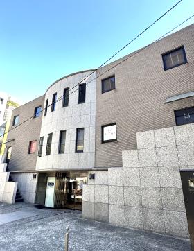 南青山MBDビルの外観写真