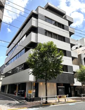 四谷三栄町スクエアの外観写真