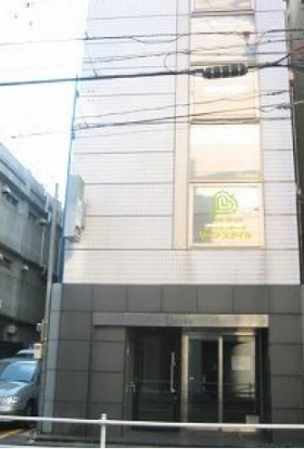 Uビルの外観写真