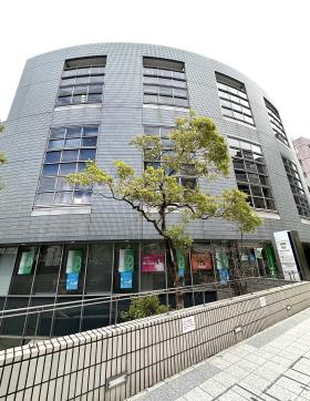 イースト六本木ビルの外観写真