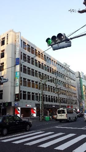 京セラ原宿ビルの外観写真