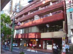 北参道ダイヤモンドパレスの外観写真