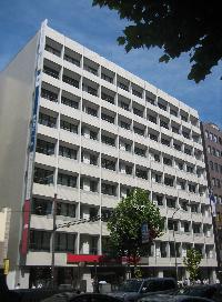 日本生命新橋ビルの外観写真