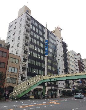 山京ビル本館の外観写真