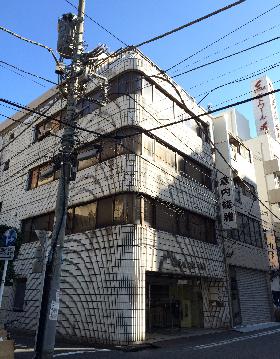 倉内ビルの外観写真