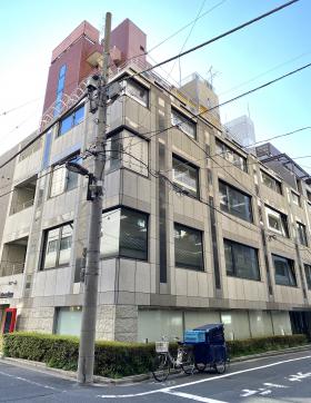 麹町秀永ビルの外観写真