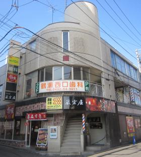 正興鶴瀬駅西口ビルの外観写真