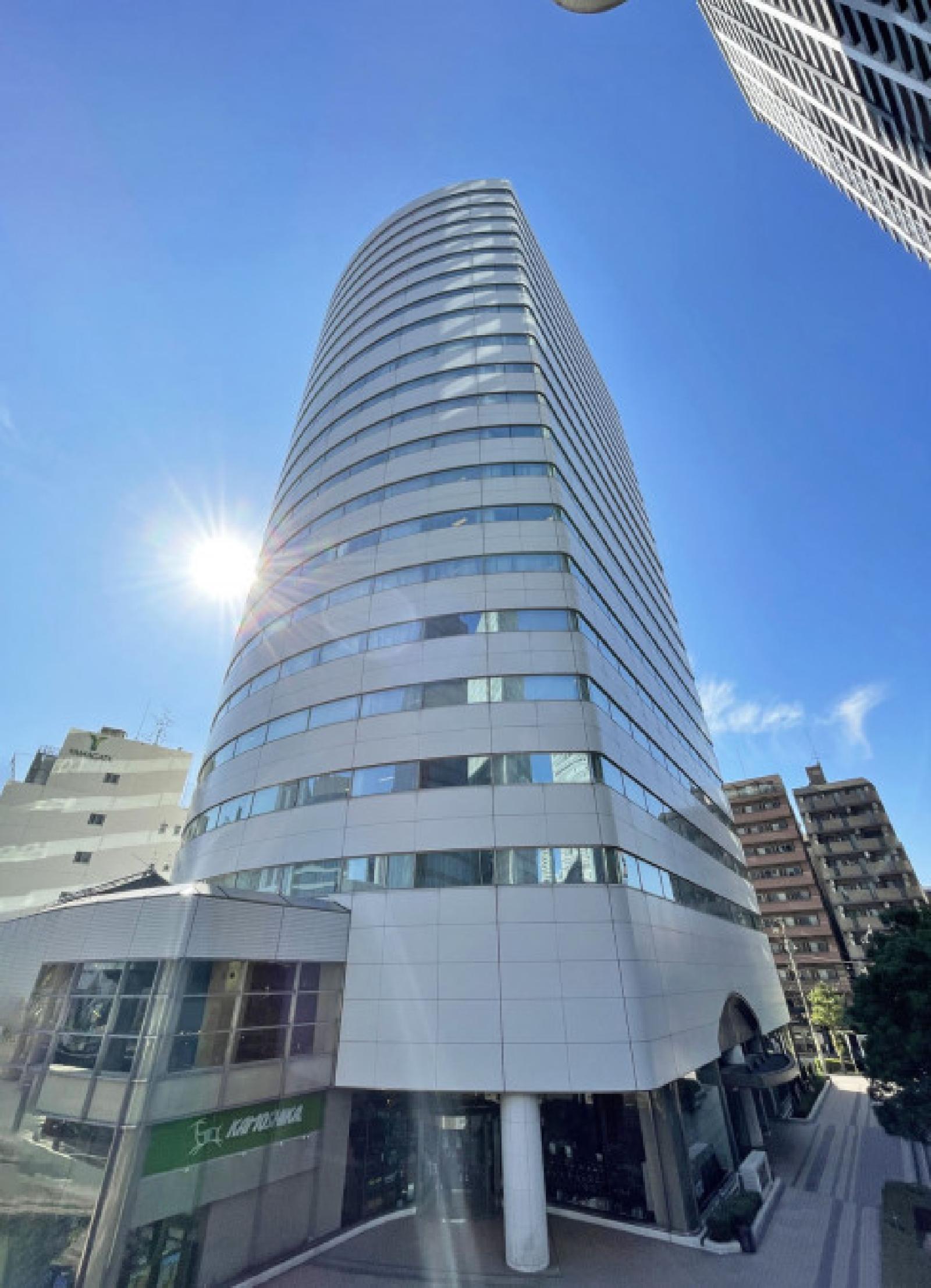 横浜東口ウィスポートビル (旧:日産横浜)