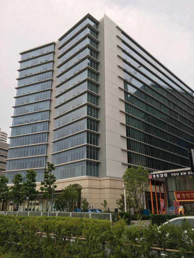横浜アイマークプレイス