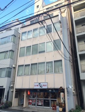 静山ビルの外観写真