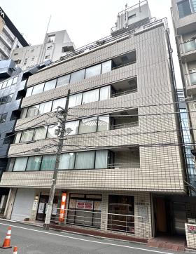 三田KMビルの外観写真