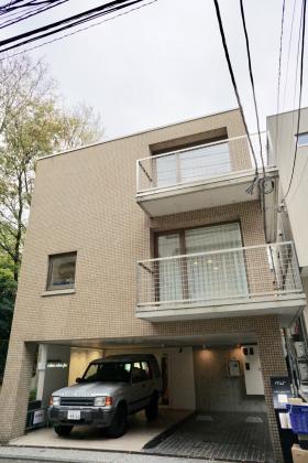 南青山アイビーハウスの外観写真