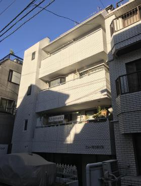 ニュー富士屋ビルの外観写真