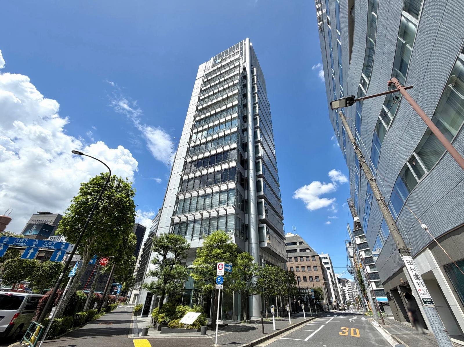神田錦町安田(旧:メットライフ神田錦町)ビル