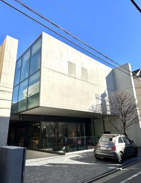 BASE神宮前ビ...の外観写真
