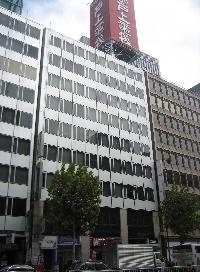 新虎ノ門実業会館(新館)の外観写真