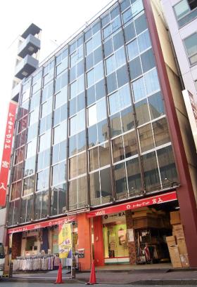 宮入本社ビルの外観写真