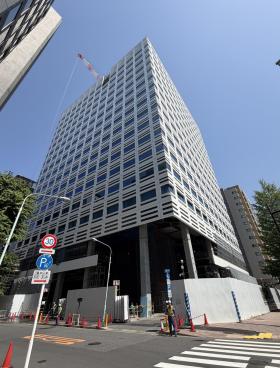 野村不動産日本橋本町ビルの外観写真